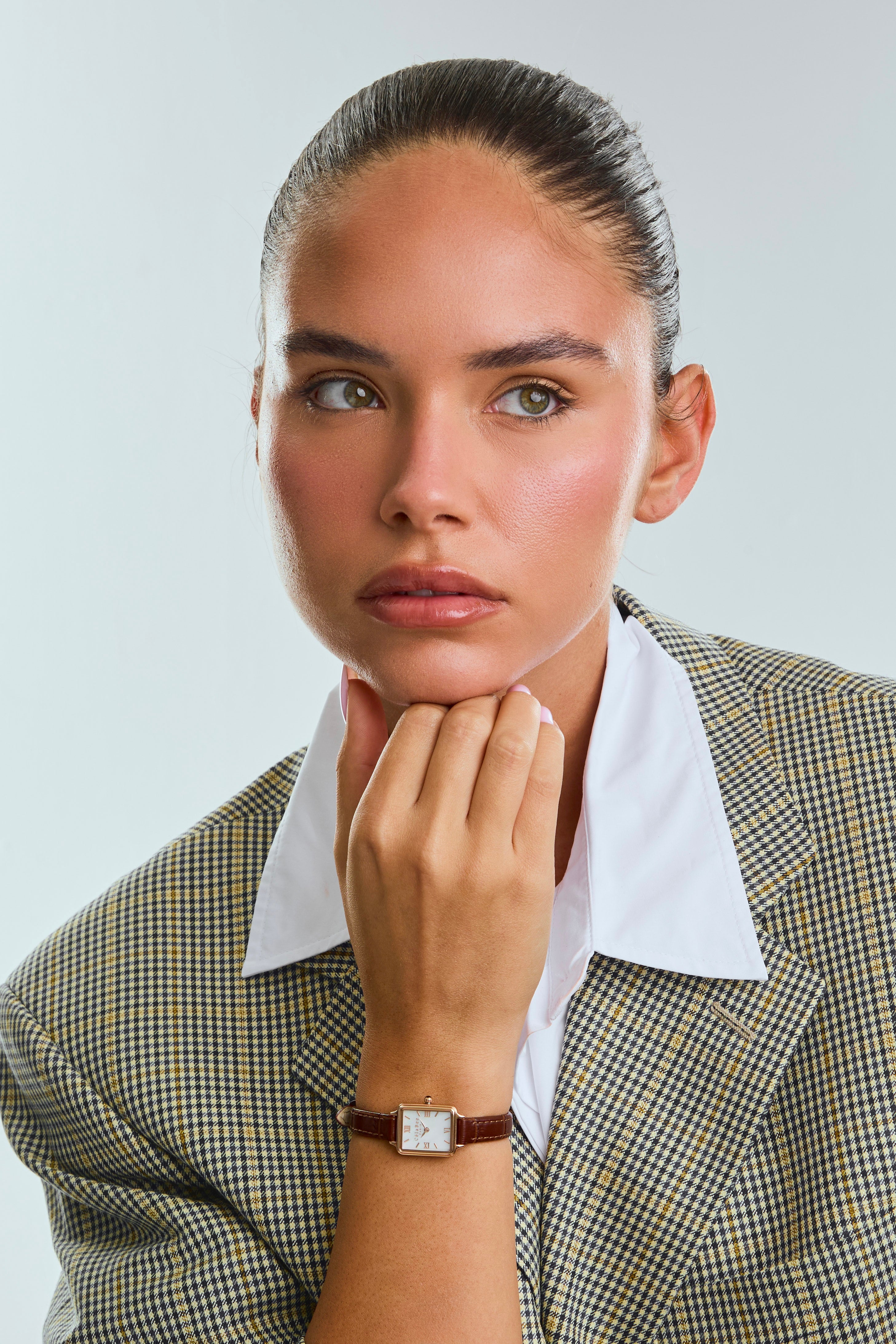 CélaBee Brown&White